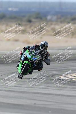 media/Nov-30-2025-TrackXperience (Sun) [[c0061d280f]]/3-Level 1/Session 4 (Turn 11)/